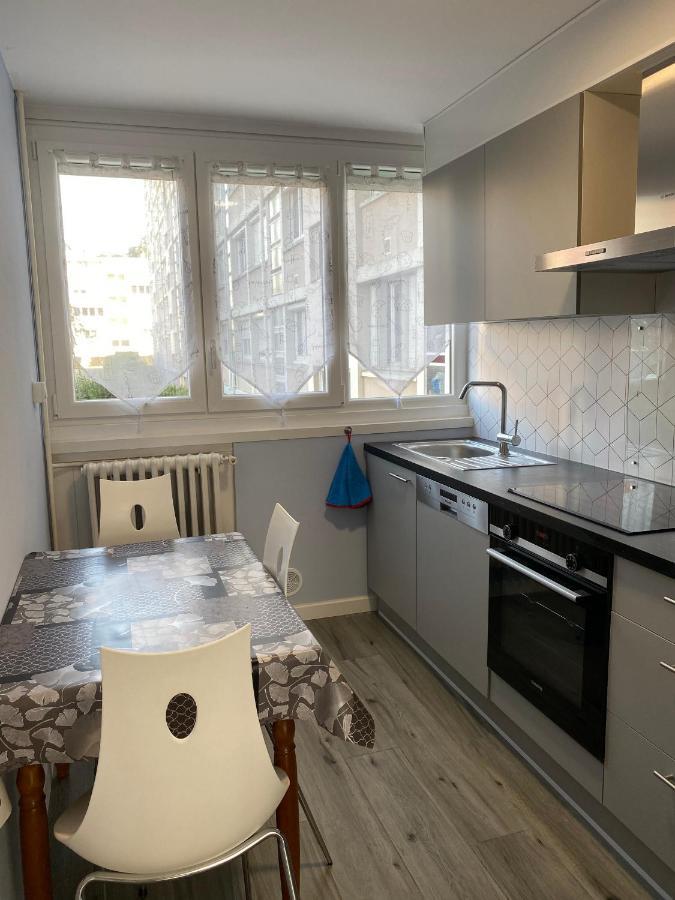 Le Cosy, Appartement Chaleureux 2 Chambres La Talaudiere Exterior photo